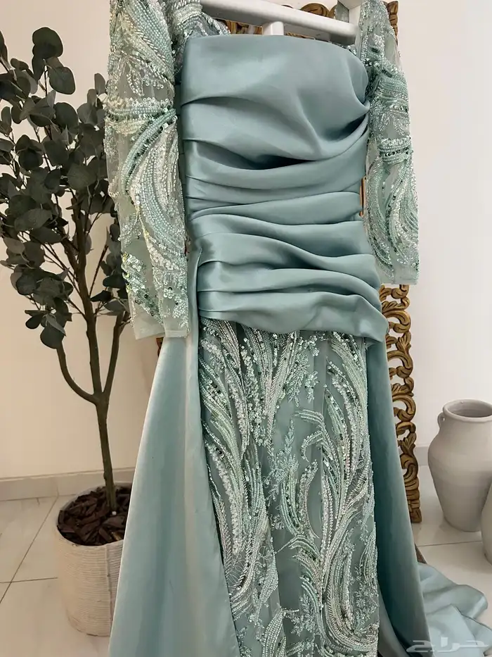 فستان للبيع جديد تم لبس فقط3 ساعات 3