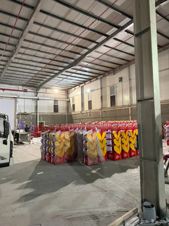 دعاية وإعلان طباعة استيكرات بنرات ستائر شاحنات 4