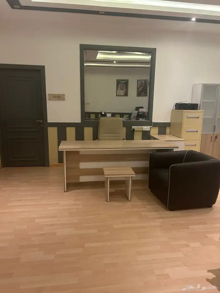 أثاث مكتبي كامل 8