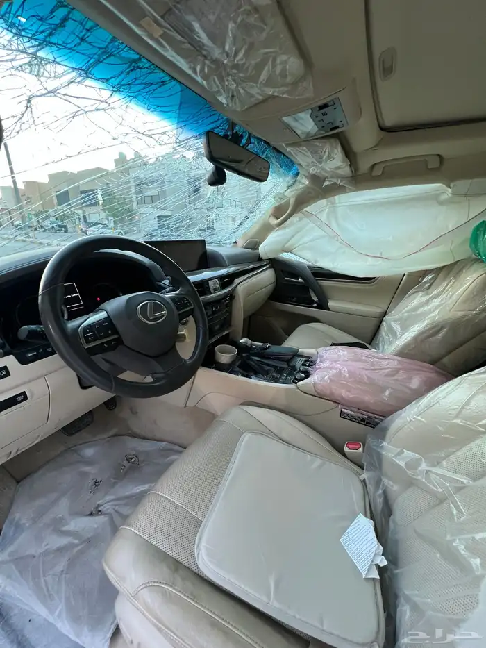 جيب لكزس 2019 ممشى قليل ومستخدم أول 7