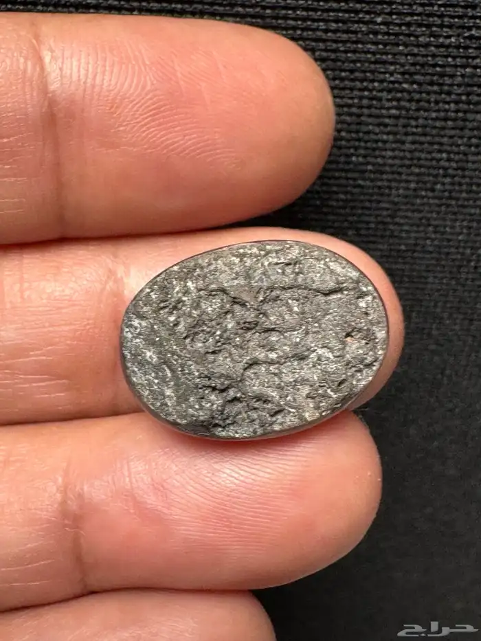 عقيق يماني أسود خام 8