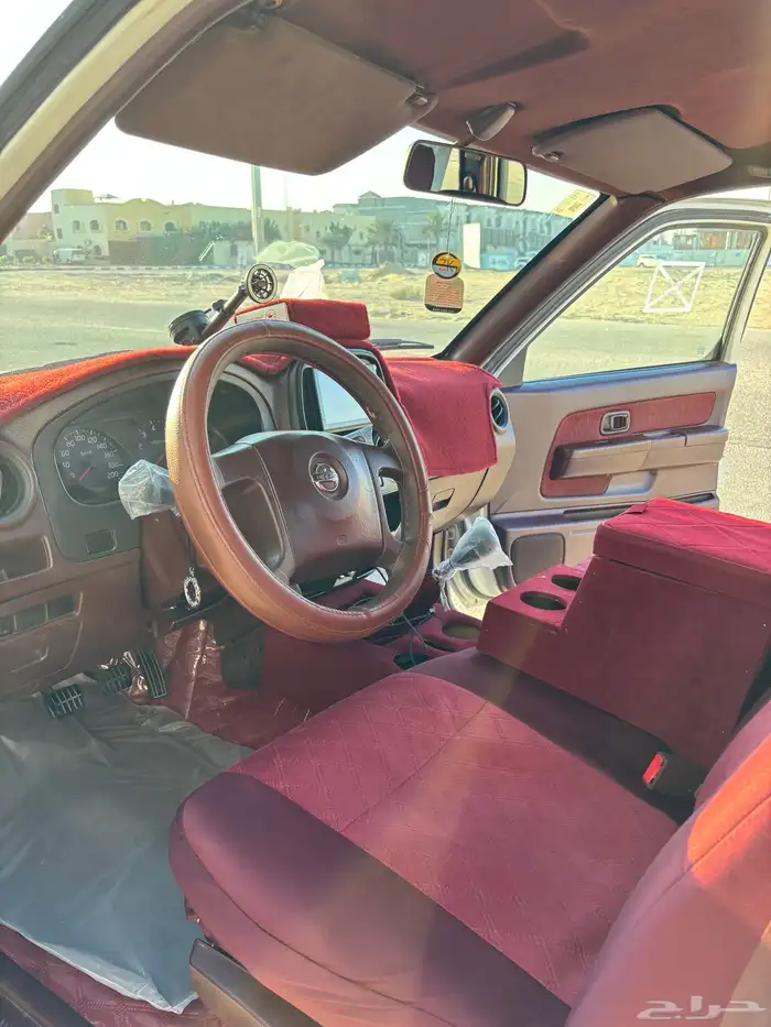 نيسان ددسن 2013 نظيف 24