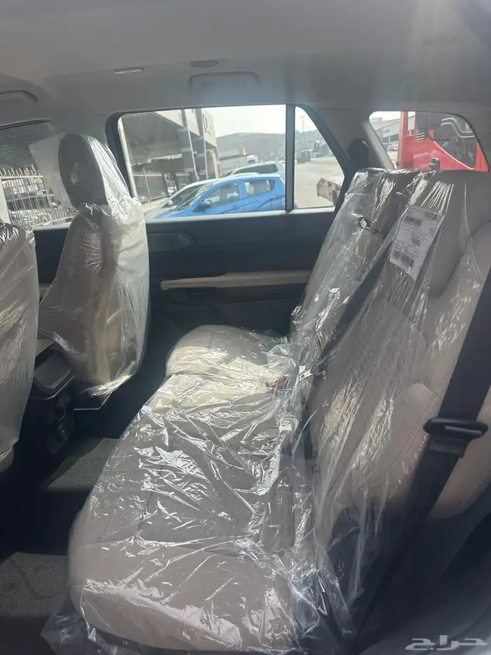 فورد إيفريست XLS بنزين استندر دبل 2025 اسود فضي ابيض الناغي 16