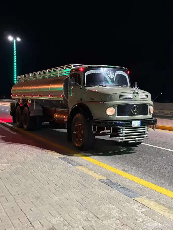 سقس وايت بوز موديل 1976 2