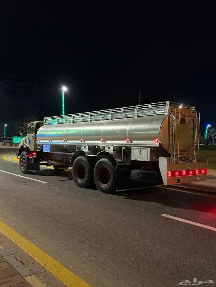 سقس وايت بوز موديل 1976 1