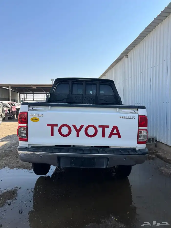 هايلوكس 2015 دبل مصدومه قطع غيار فقط 1