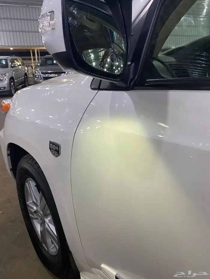 جيب لاندكروزر 2015 ستين عام 29