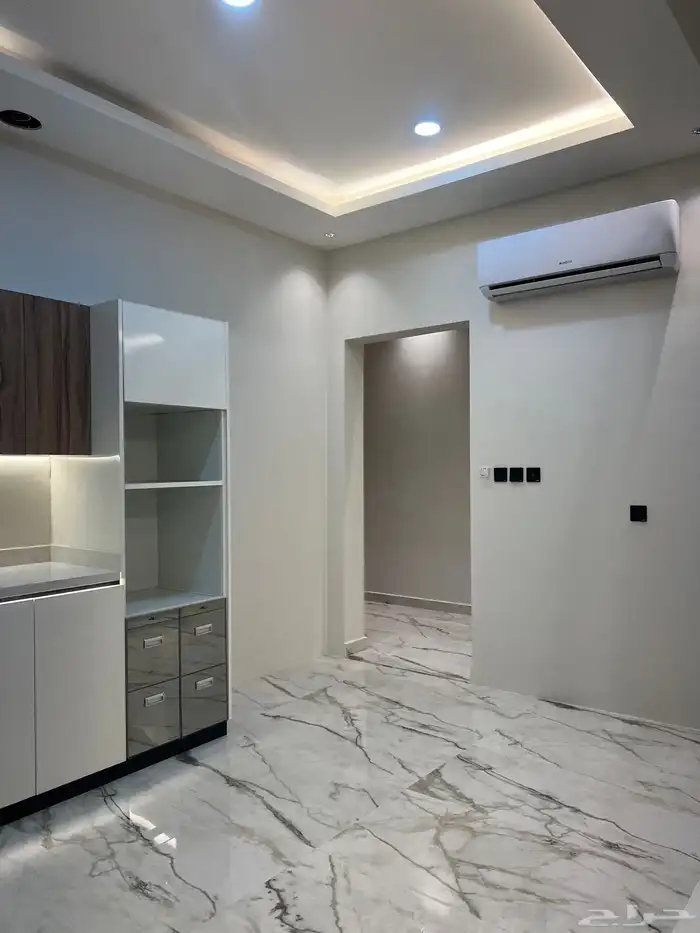 شقه في فيلا خاصه للإيجار 35