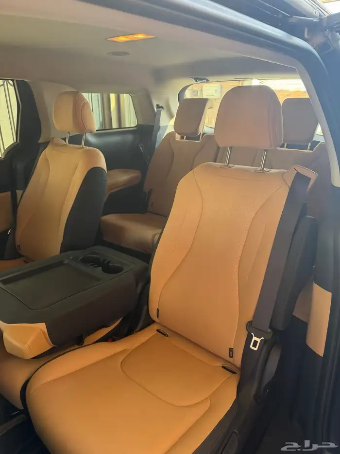 كيا كرنفال 2023 وارد الوكيل الجبر ماشي 102000 5