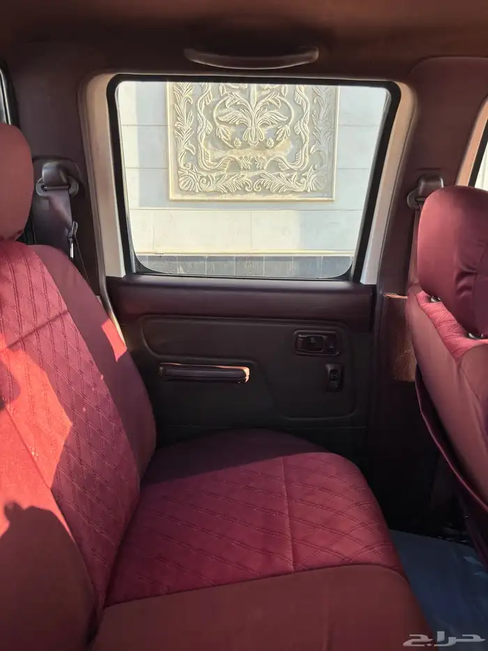 نيسان ددسن 2013 نظيف 37