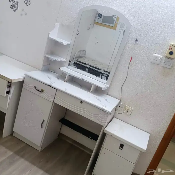 خزانه و تسريحه و ثلاثه اسره و ستاره للبيع 3