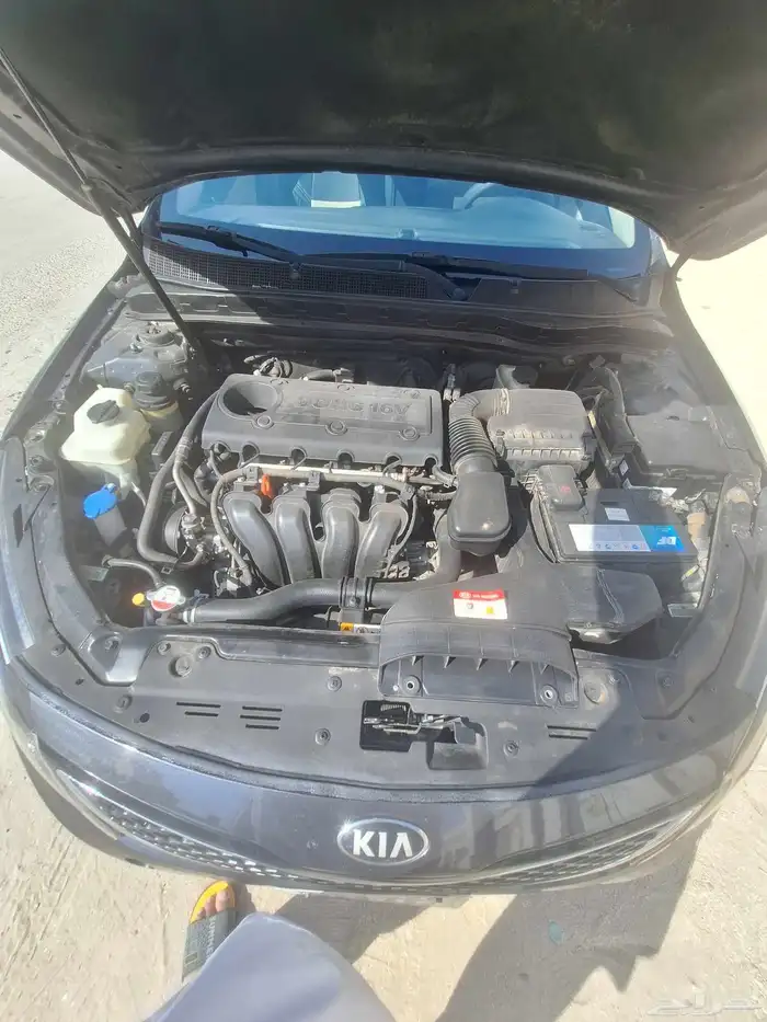 Kia Optima full option with push start 4cylinder eng 11