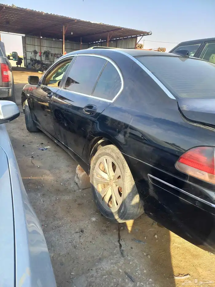 لبيع قطع غيار بي ام 2008 2