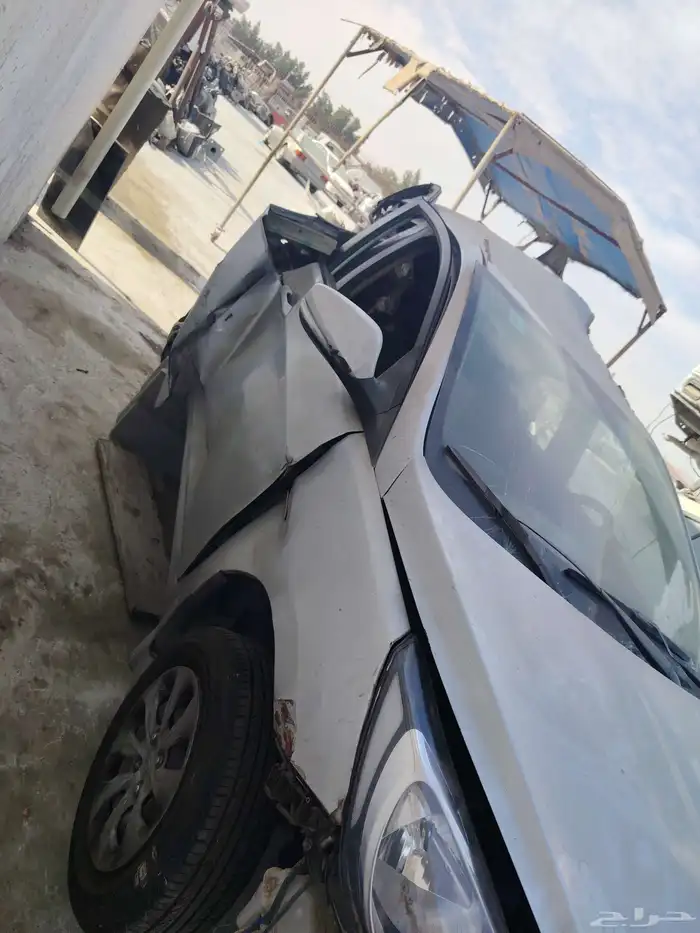 اكسنت موديل 2015 تشليح بيع قطع غيار فقط 1