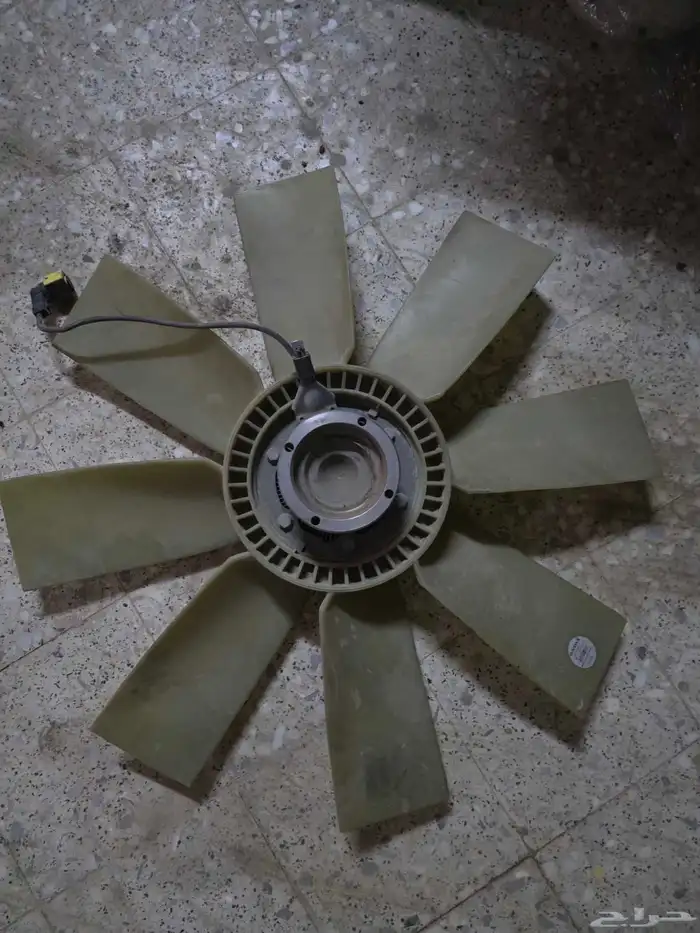 قطع غيار شاحنات فولفو 3