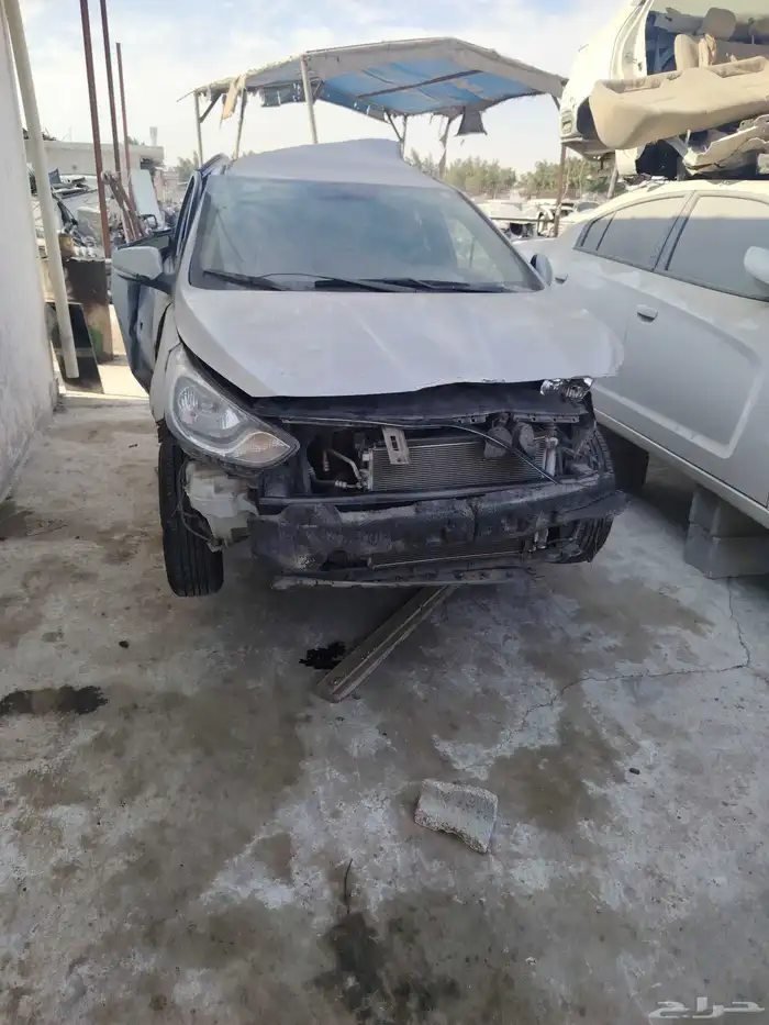 اكسنت موديل 2015 تشليح بيع قطع غيار فقط 0