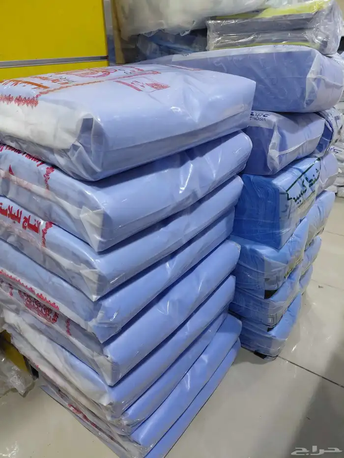 أكياس بلاستيك مواد نظافة مناديل 9
