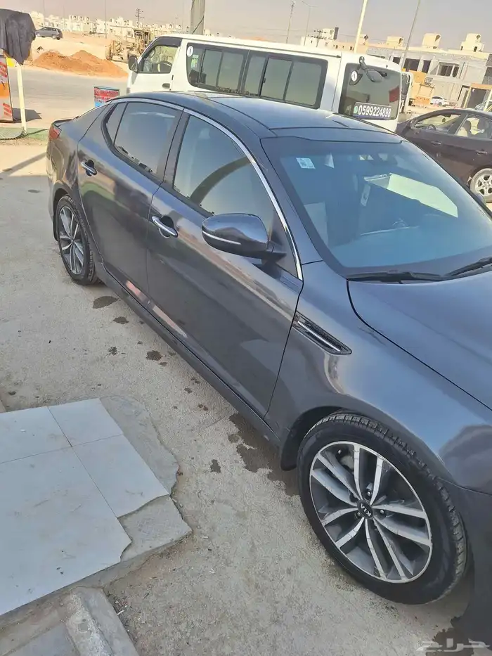 Kia Optima full option with push start 4cylinder eng 4