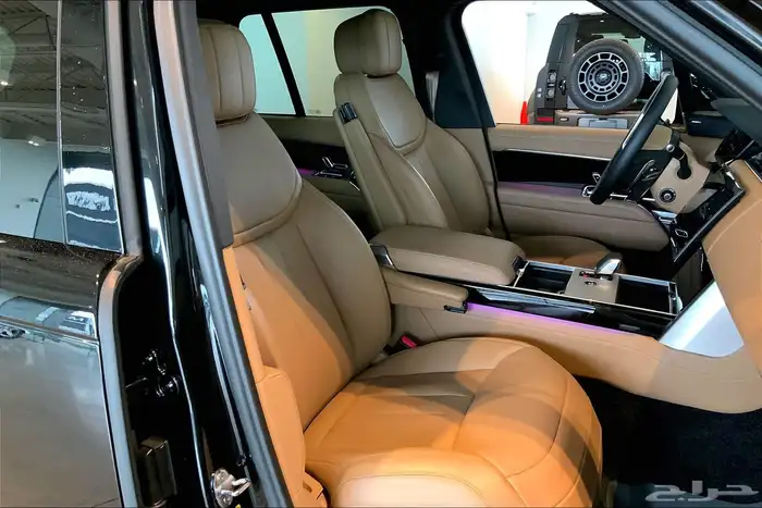 Range Rover P400 2025 مواصفات HSE 7