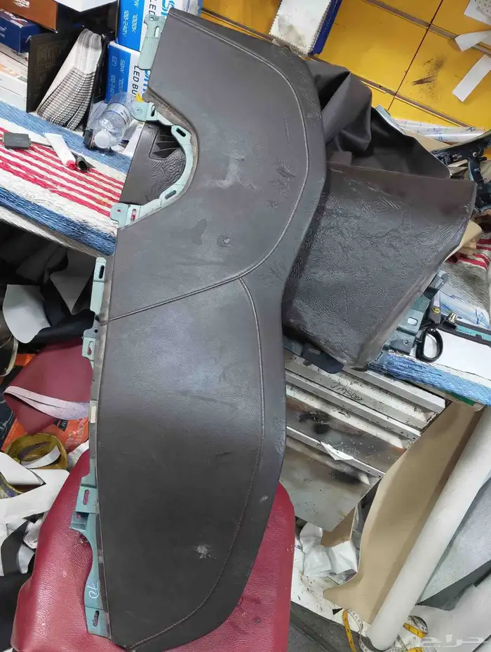 تنجيد قشرة طبلون اسكاليد فك لبرا بدون تضرر ديكورات والكهرباء 7