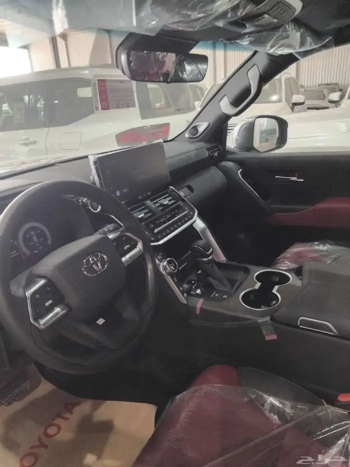 لاندكروزر VXR فكسار 8