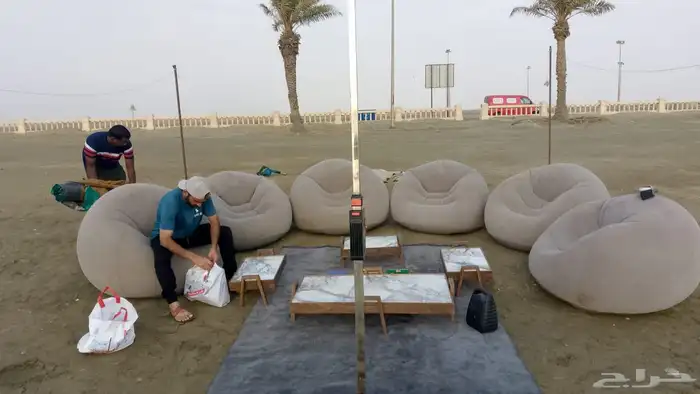 جلسات علئ شاطئ حنيش رمنسيه للايجار بساعه 6