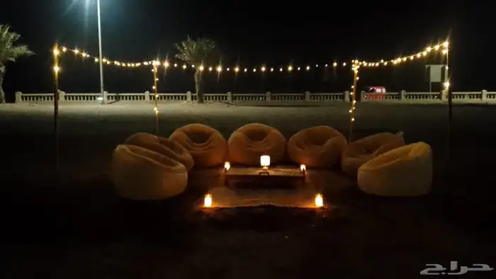 جلسات علئ شاطئ حنيش رمنسيه للايجار بساعه 8