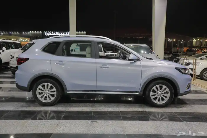 ام جي RX5 موديل 2023 جديد استاندر 3