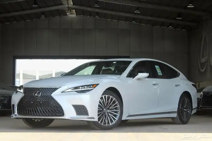 لكزس LS500 برستيج توين توربو 2025 2