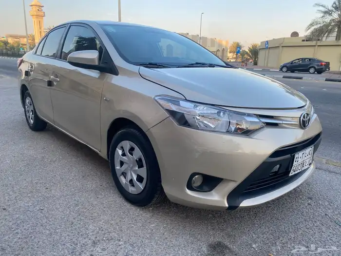 للبيع سياره تويوتا يارس 2016 4