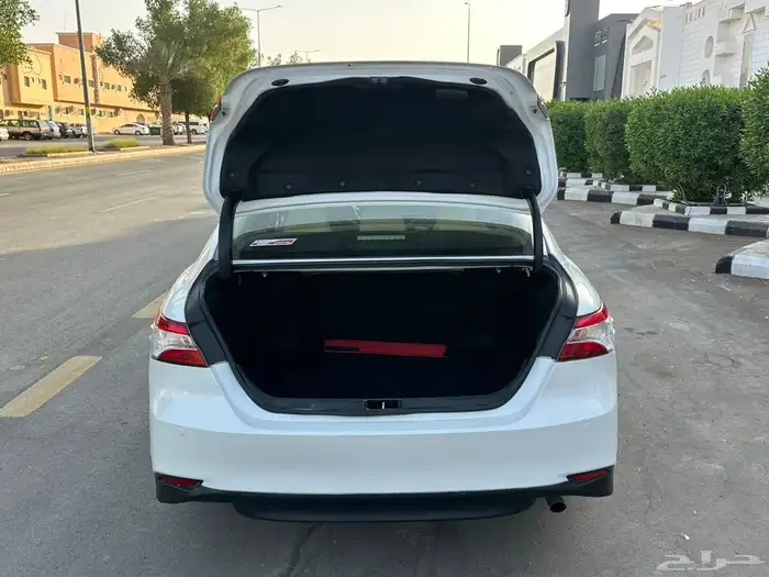 كامري 2020 نظيف LE 17