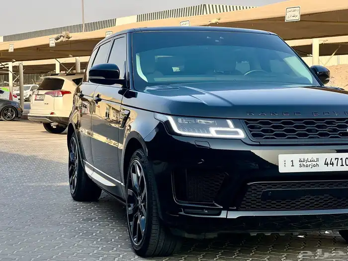 رنج روفر سبورت خليجي 2021 موجودة بدبي 1