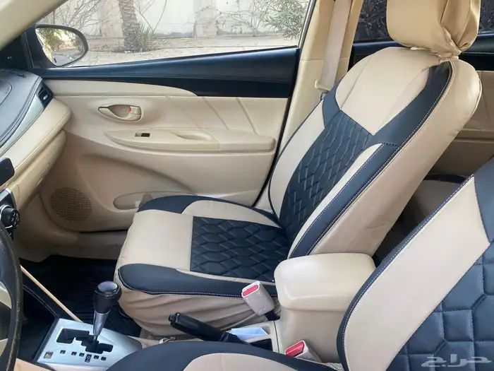 للبيع سياره تويوتا يارس 2016 19