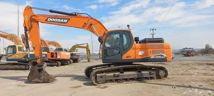 للبيع بوكلين دوسان 2022 حجم 225 0