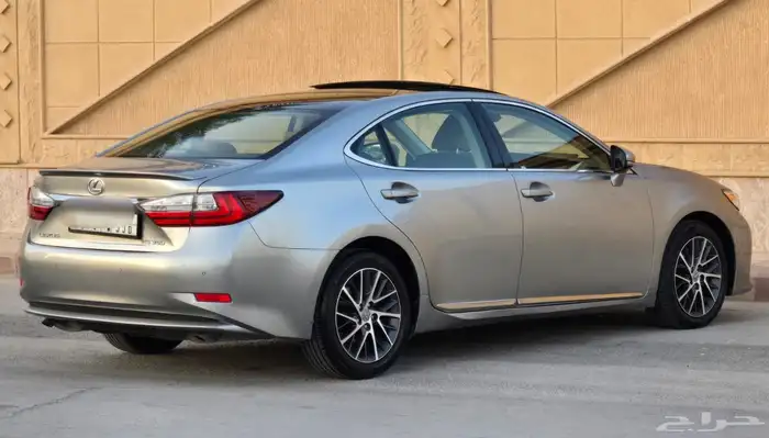 لكزس Es350 موديل 2017 3
