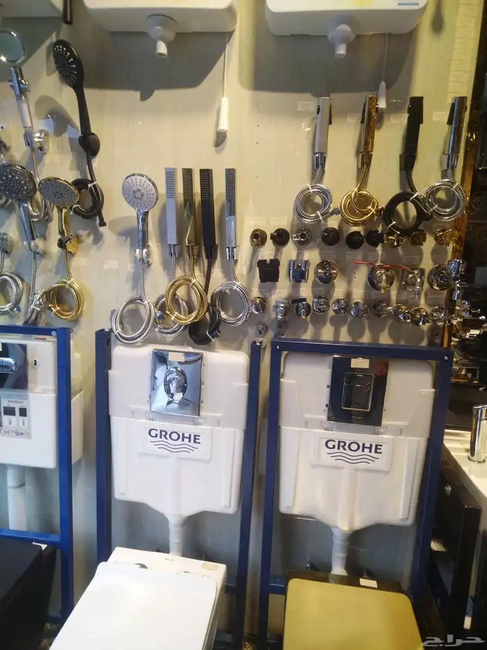 السلام عليكم ورحمه الله وبركاته انا معلم سباك الطائف 8