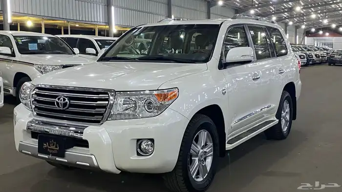 جيب لاندكروزر 2015 ستين عام 2