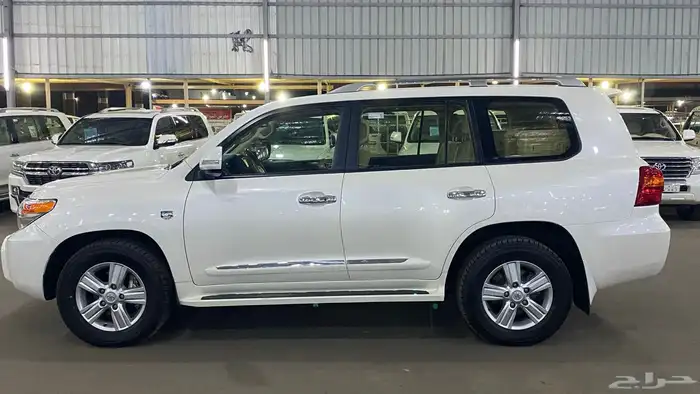 جيب لاندكروزر 2015 ستين عام 3