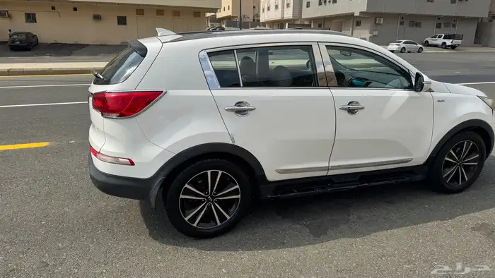 كيا سبورتاج 2016 اعلى فئه 8