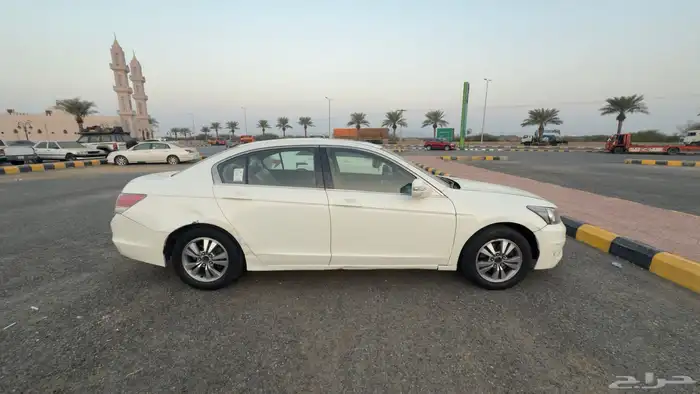 هوندا اكورد 2011 0