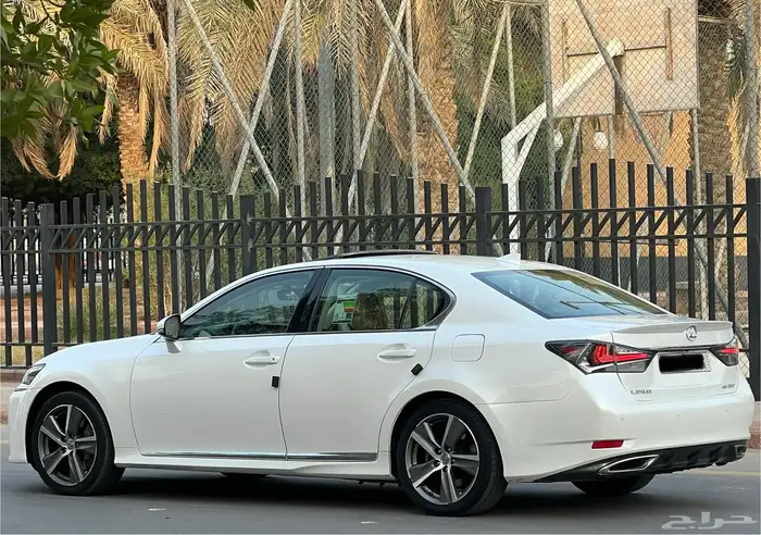 لكزس GS350 2018 نص فل سعودي 2