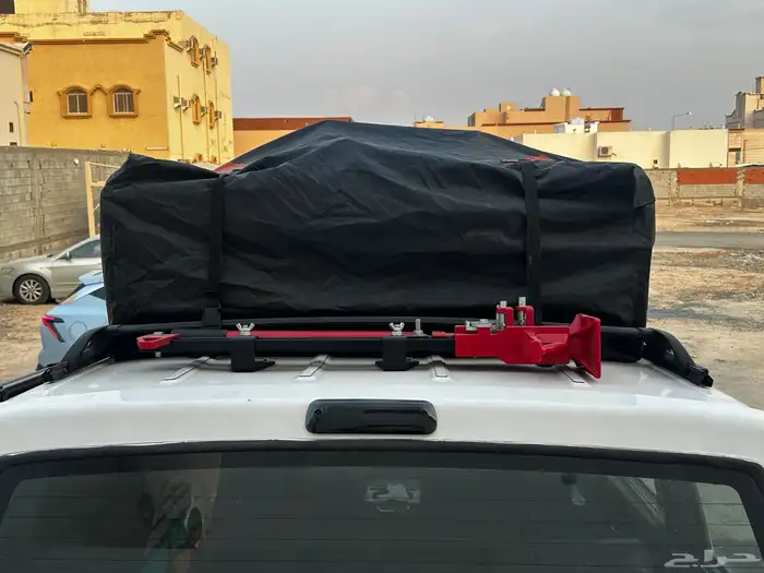 جيب شيروكي مجهز بالكامل للبر نضيف عالشرط 2