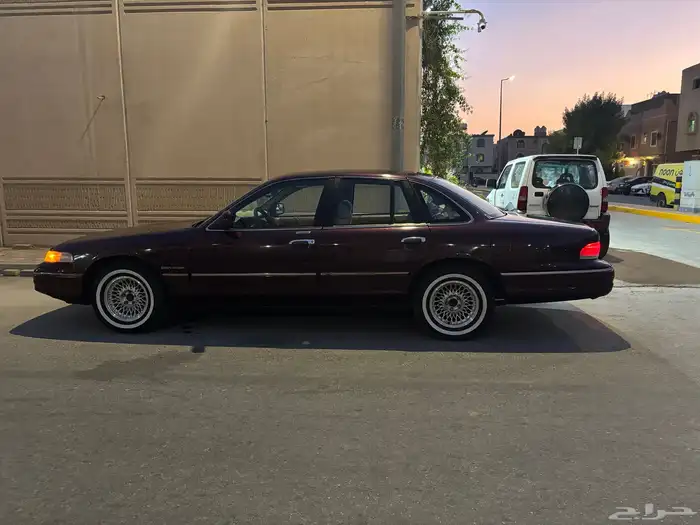 فورد كراون فكتوريا موديل 1994 11