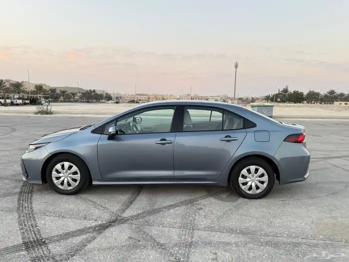 تويوتا كورولا 2022 سعودي قمه بنضافه 2.0 15