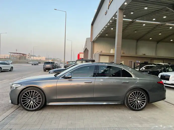 مرسيدس S500 موديل 2023 4