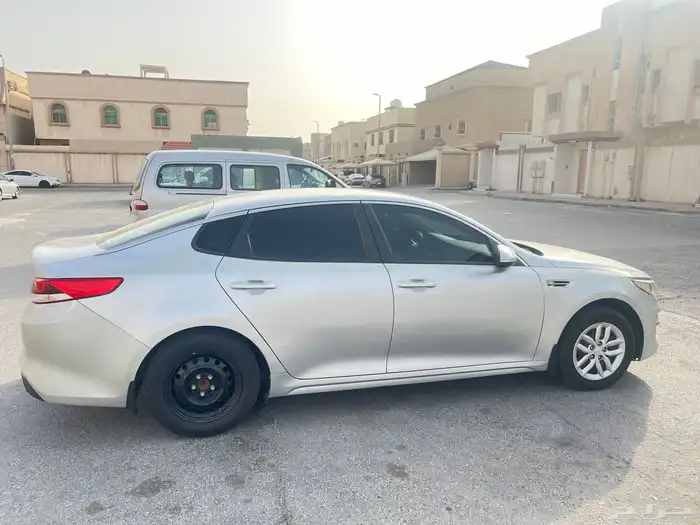 كيا اوبتيما ستاندر2018 3