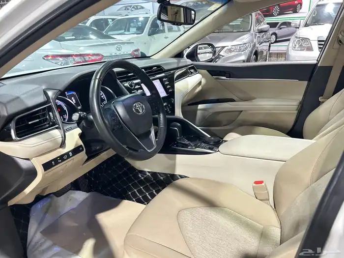 تويوتا كامري 2020  هايبرد GLE 11