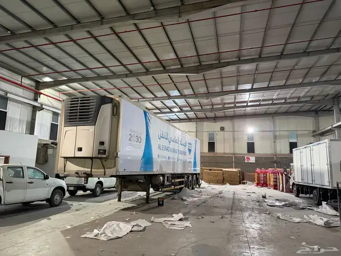 دعاية وإعلان طباعة استيكرات بنرات ستائر شاحنات 1