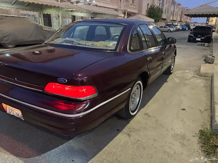 فورد كراون فكتوريا موديل 1994 8