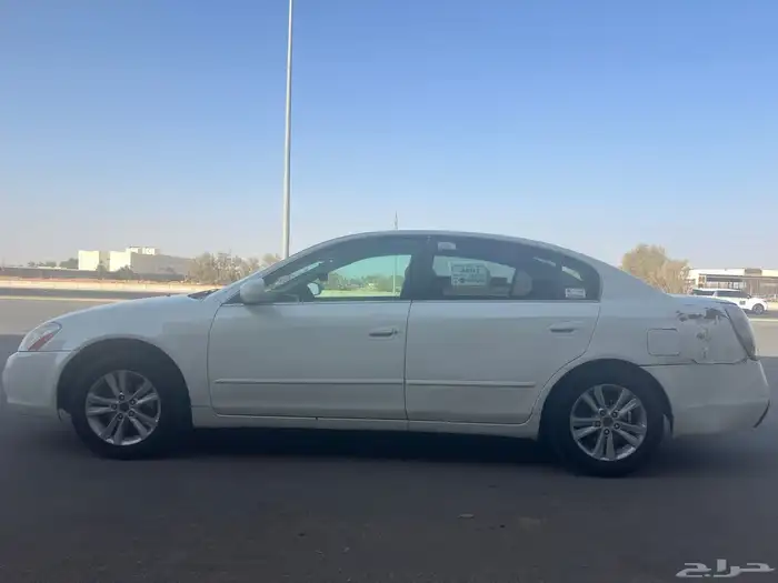 التيما 2006 اربعة سلندر 2500 12